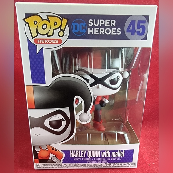 Harley quinn with mallet funko # 45 (nib) with pop protector - Picture 2 of 7